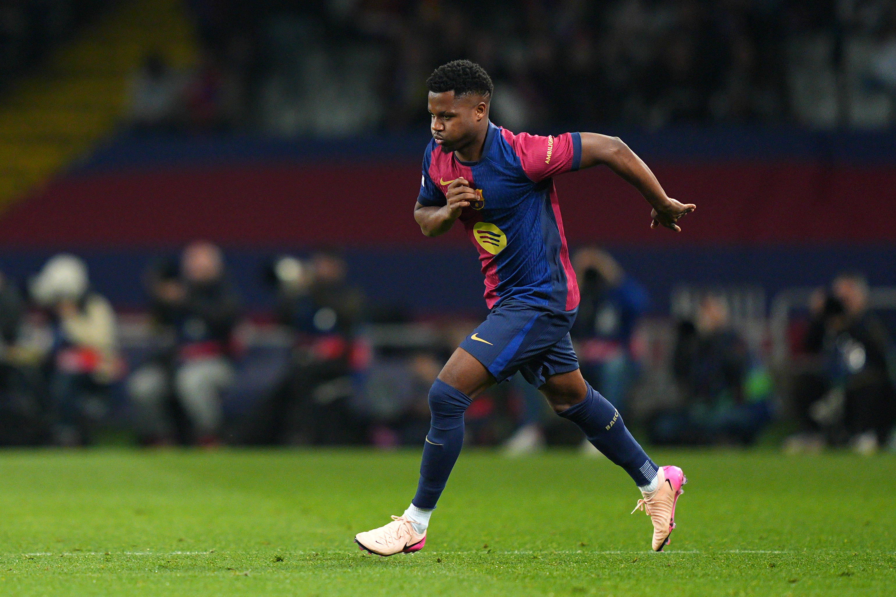 关于摩纳哥主帅赞誉球队表现出色，信心十足的信息