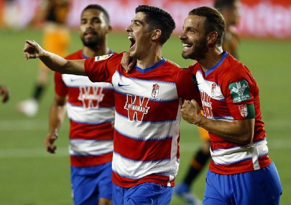 瓦伦西亚扭转颓势，实力崛起