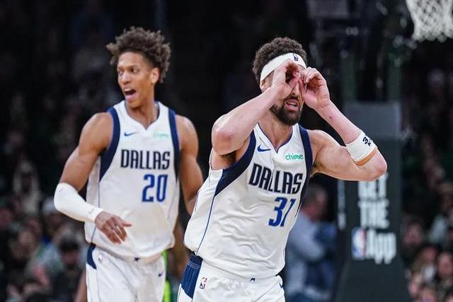 关于快船爆冷负于独行侠，遭遇三连败的信息