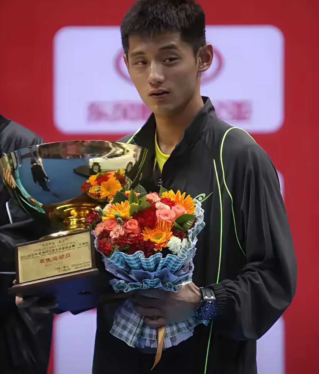 关于比利时乒乓球队逆转英国乒乓球队,张继科完成帽子戏法的信息 关于比利时乒乓球队逆转英国乒乓球队,张继科完成帽子戏法的信息