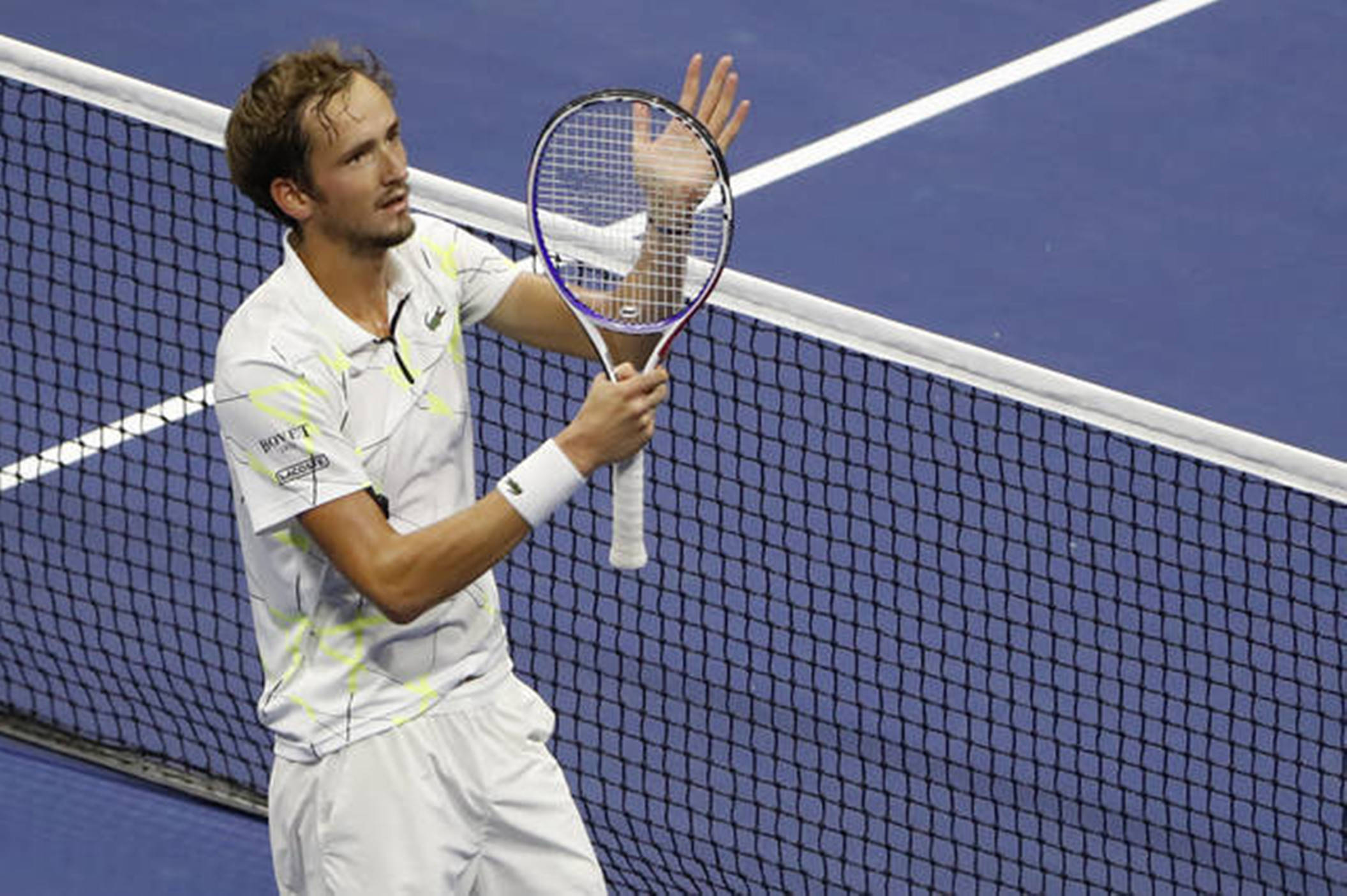 年终总决赛鏖战美网，梅德韦杰夫惊艳四座